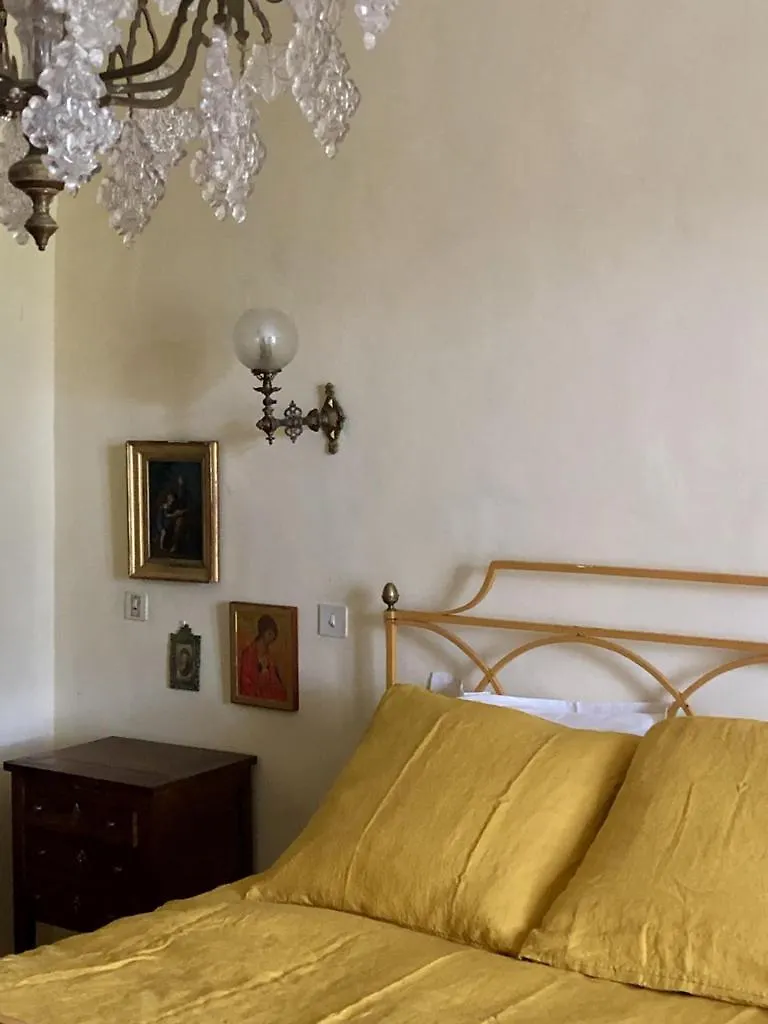 Hotel Mas De Monge Tarascon 0*,  Frankreich
