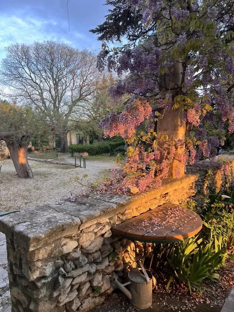 Hotel Mas De Monge Tarascon Gasthof